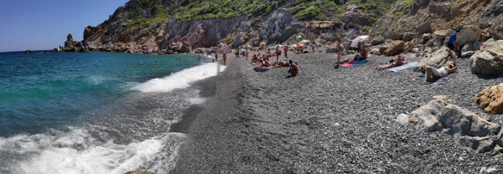 Kastro Beach